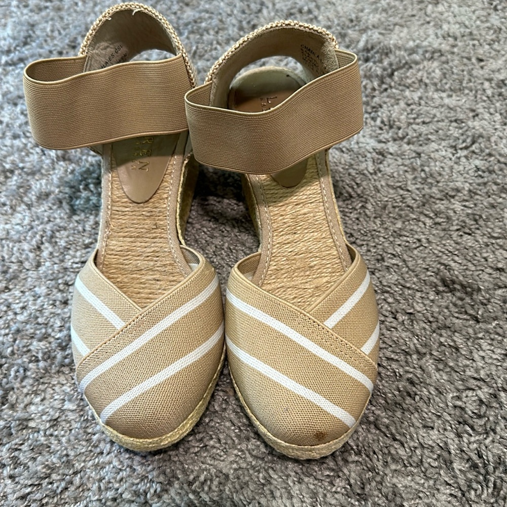 Lauren Ralph Lauren wedges